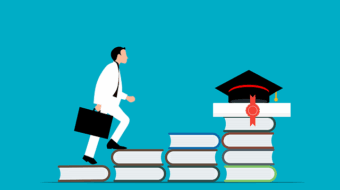 graduation-6840941_640